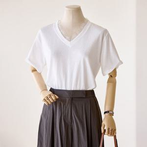 [한정수량] [커스텀에이블] 브이넥 레이스 반팔 티셔츠_T2506TS069B