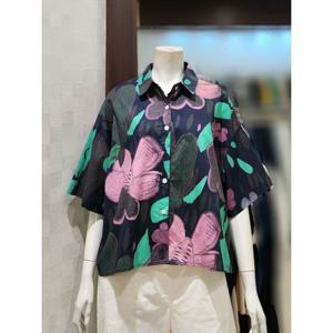 [벨라디터치]MARIOV3F2BL41 루즈핏 플라워 숏 셔츠