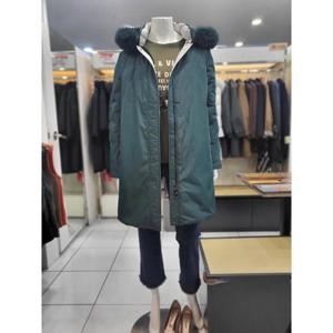 화이트호스 세이브존05 구스 양면 폭스후드 코트 A24801