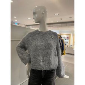 르니앤맥코이 리본 브로치 루즈핏 니트 (MM12KN001FJY)