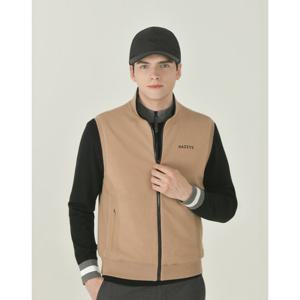 헤지스 골프 25FW 카멜 남성 리버시블 방풍 니트 베스트 집업 HUSW5D715CM