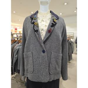 [비꼴리끄] 벨벳카라 울 체크 오버핏 재킷 B224WJ2220