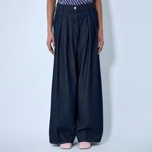 26 SS 드리스 반 노튼 프론트 플리츠 와이드 레그 데님 진 블루 261 130929 3385 507