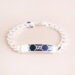 구찌 GG 시그니처 실버 팔찌 814851 J8400 8106