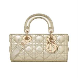 디올 Lady D-Joy 스몰 백 M0613OWEC_M25J