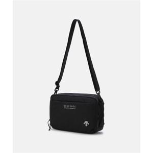 데상트 트래블 파우치 블랙(SQ323UBG76) SQ323UBG76_BLK0 280414