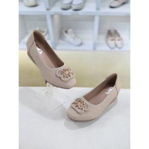 [코디엘루]모던 웨지굽 여성 데일리 펌프스 4cm CDMD501250_GN