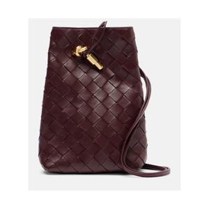 보테가베네타 Andiamo 인트레치아토 레더 폰 파우치 P01151281