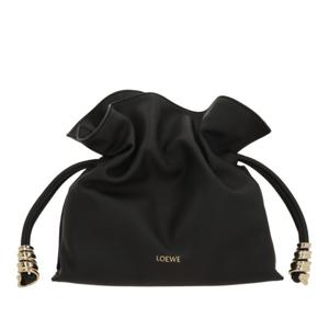 로에베 엠보스드 로고 드로우스트링 클러치 A411FC2XAS 1100