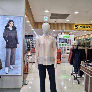 [피에이티]라운드넥 모달 블라우스  1M22502-1_US