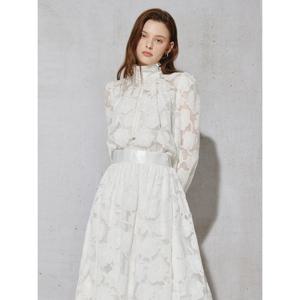 [아이잗컬렉션(피)]블룸 시어 자카드 블라우스 CS4A0BL313