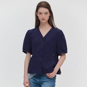 [마리끌레르] [정가69,000원] 레이스 퍼프 브이넥 블라우스(MAGBBL07MNY)