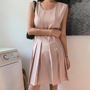 [다잇템]여성 일자주름 슬리브리스 중간 원피스 (31247127A)