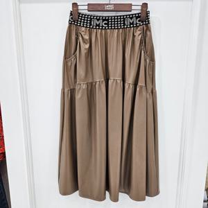 [르니앤맥코이]르니앤맥코이 페이크 가죽 스커트 MM11SK005_GN