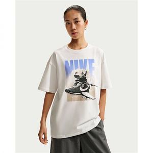 나이키 스포츠웨어 여성 그래픽 티셔츠 - 서밋 화이트 IR7588-121 401365