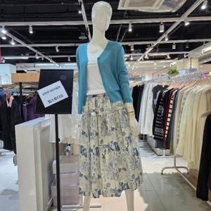 밀스튜디오 DP02 루즈핏 브이넥 가디건 LS4CDS100