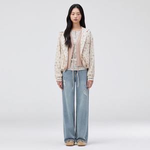 [써스데이아일랜드][여성]플라워 패턴 셔링포인트 플라워 패턴 점퍼(T262MJP136W)