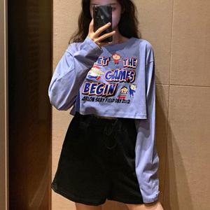 귀여운 캐릭터 포인트 꾸안꾸 여성 크롭 긴팔 티셔츠