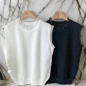 [다잇템]여성 U넥 슬리브리스 와플 비스코스 니트 (33107827A)