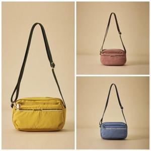 지센 HC41 레터링 자수 미니 크로스백 LAABQ303