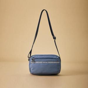 지센 HC41 레터링 자수 미니 크로스백 LAABQ303BL