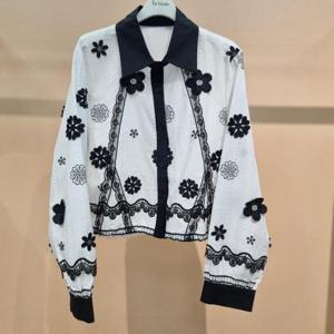 라티움 HC34 자수레이스배색스텐카라숏짧은셔츠블라우스 T2613bl30