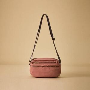 지센 HC41 레터링 자수 미니 크로스백 LAABQ303RU