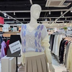 밀스튜디오 DP02 브이넥 루즈핏 니트 LR3ZZZ019