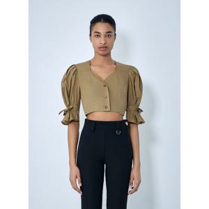끌로에 퍼프 슬리브 타이 크롭 블라우스 CH26UHT30141 3B6