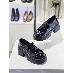 세레스 세이브존06 여성 에나멜 스퀘어토 경량 통굽 로퍼 7cm SRD-87J7