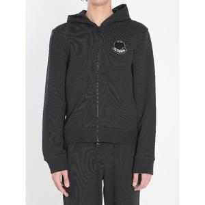 몽클레어 체스트 로고 패치 코튼 후드 집업 K20918G0002389AZU