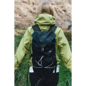 [코오롱스포츠] 남녀공용 하이킹 백팩 18L QEBXX25119BLK