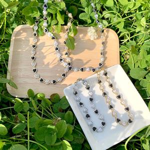 [폭스타일] [핸드메이드] 블랙 앤 화이트 하트 목걸이+팔찌 세트