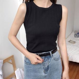 여름 슬림핏 골지 민소매 니트 데일리 썸머룩