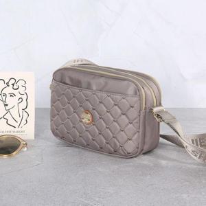 [주식회사 브이와이][JHP29QUU_51IL]SN_B135-70 캐주얼크로스백