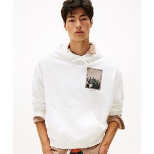 타미진스 TOMMY JEANS 포토 시티 워시드 후디 (T32F7TTO50TMT1YBL) T32F7TTO50TMT1YBL 453407