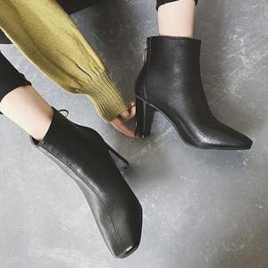 앵클부츠 사각코 앵글 첼시부츠 CH885