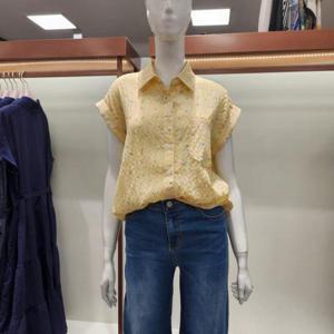 수스 HC04 컬러 잔꽃 캡소매 블라우스 S252BBL674