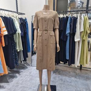 [더아이잗]더아이잗 버튼 포인트 H라인 원피스 IR6M0OP951