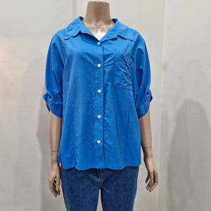 [더아이잗]더아이잗 오버핏 자수 오픈카라 블라우스 Ip6A0BL261