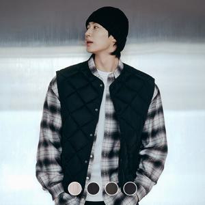 [지오다노]남성 V넥/라운드넥 2WAY 다이아몬드 퀼팅 경량 베스트 075915