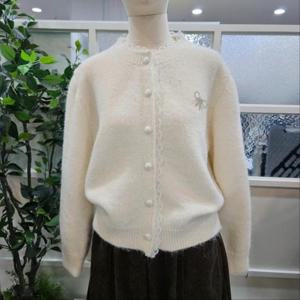 부루앤쥬디 sh06 리본브로치세트가디건 IV BBSBCD106B