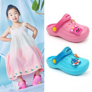 핑크퐁 패밀리 EVA 샌들