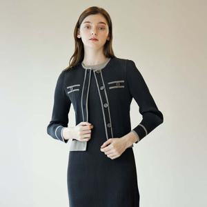 [요이츠](택가 278000원)[요이츠] 배색라인 포인트 플리츠 가디건 자켓 챠콜_YK03WRPJK03