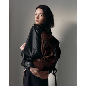 [질스튜어트] 나일론 아르케 백팩 M 다크브라운 JABA6E561W2