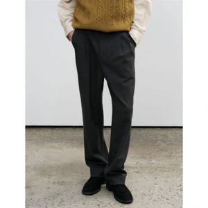 제너럴아이디어 MAN 투턱 수트 트라우저 [CHARCOAL] SBE3M56008 383737