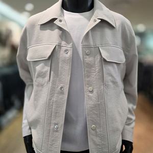 [바쏘옴므]MARIOUA05 26년 크림 빅포켓 세미오버핏 셔켓 블루종 (트러커 자켓)