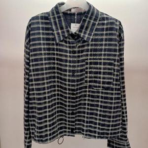 Latium HC06 봄느낌 크롭 스트링 구김없는 체크 남방 셔츠블라우스 T2613bl23N