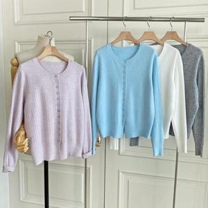 [다잇템]여자 비스코스 스웨터 U넥 롱슬리브 가디건 (30613504A)