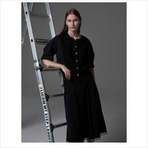 올리비아로렌 HC04 골드 단추 가디건 VOCBC5M3341